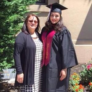 Meet your Posher, Onelia